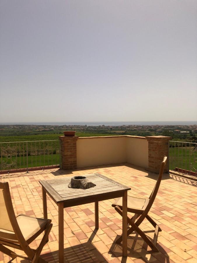 Agriturismo Donna Germana Cirò Marina Dış mekan fotoğraf